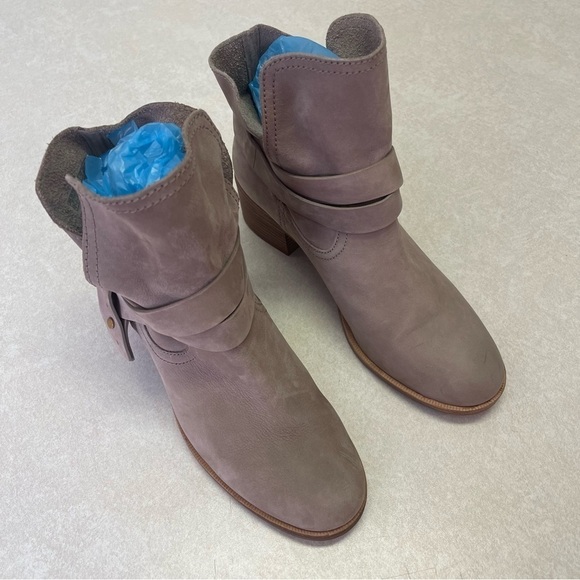 Women's Taupe Ankle Boots - Picture 2 of 9